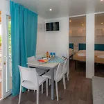 Mobilehomes In - Gardasee 22177 ホリデーパーク