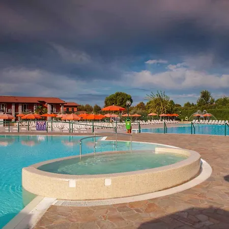 Aldeamento Turístico Mobilehomes In - Gardasee 22177 3*